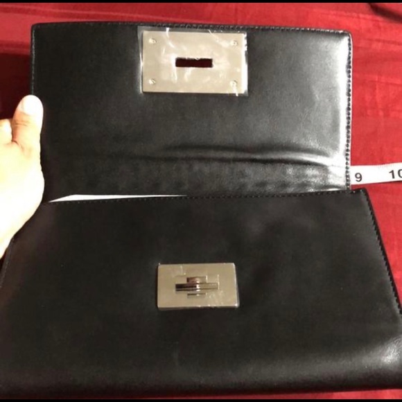 MICHAELS KORS NATALIA TILE GENUINE LEATHER CLUTCH - Picture 11 of 12